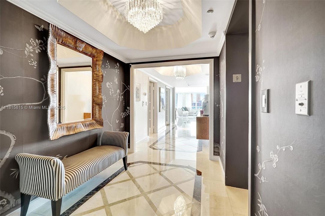 待售: $2,000,000 (3 贝兹, 3 浴室, 2580 平方英尺)