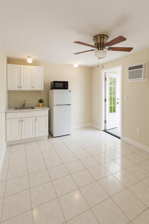 Recently Rented: $1,000 (0 beds, 1 baths, 801 Square Feet)