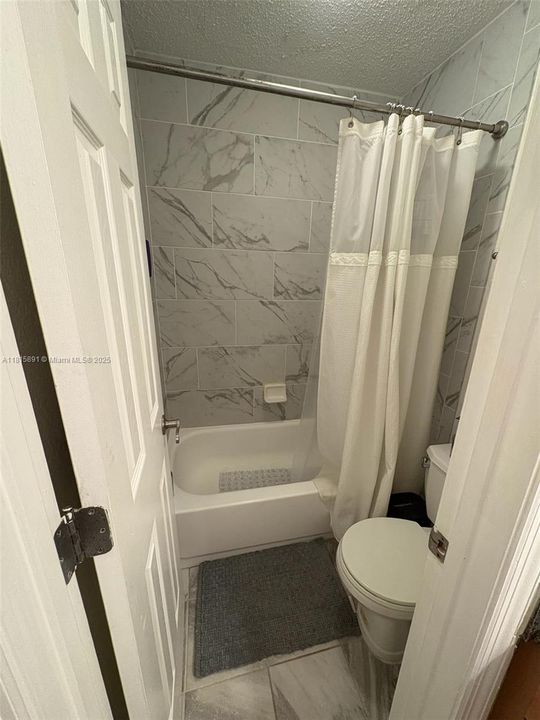 Activo con contrato: $124,700 (1 camas, 1 baños, 760 Pies cuadrados)