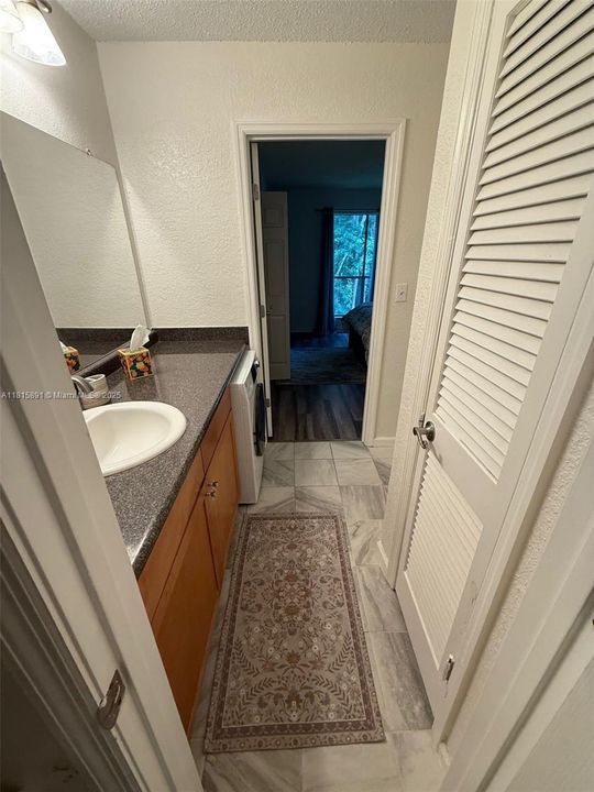 Activo con contrato: $124,700 (1 camas, 1 baños, 760 Pies cuadrados)