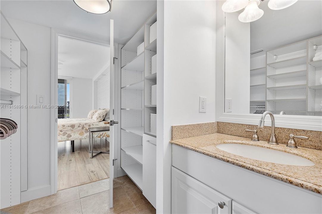 For Sale: $525,000 (1 beds, 1 baths, 0 Square Feet)