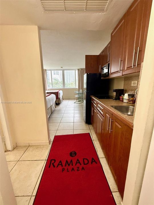 На продажу: $95,000 (0 спален, 1 ванн, 360 Квадратных фут)