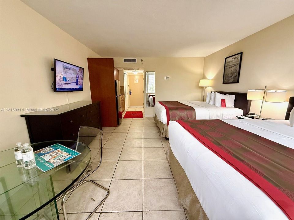 На продажу: $95,000 (0 спален, 1 ванн, 360 Квадратных фут)