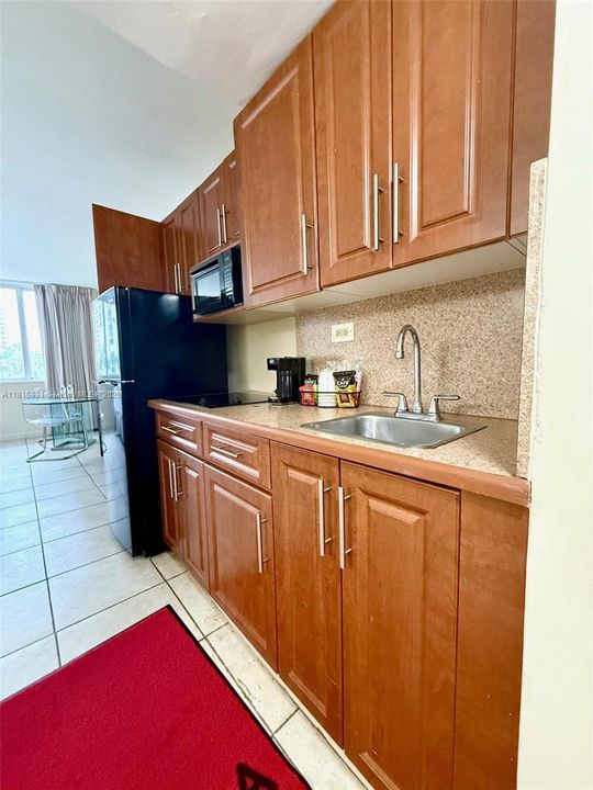 На продажу: $95,000 (0 спален, 1 ванн, 360 Квадратных фут)