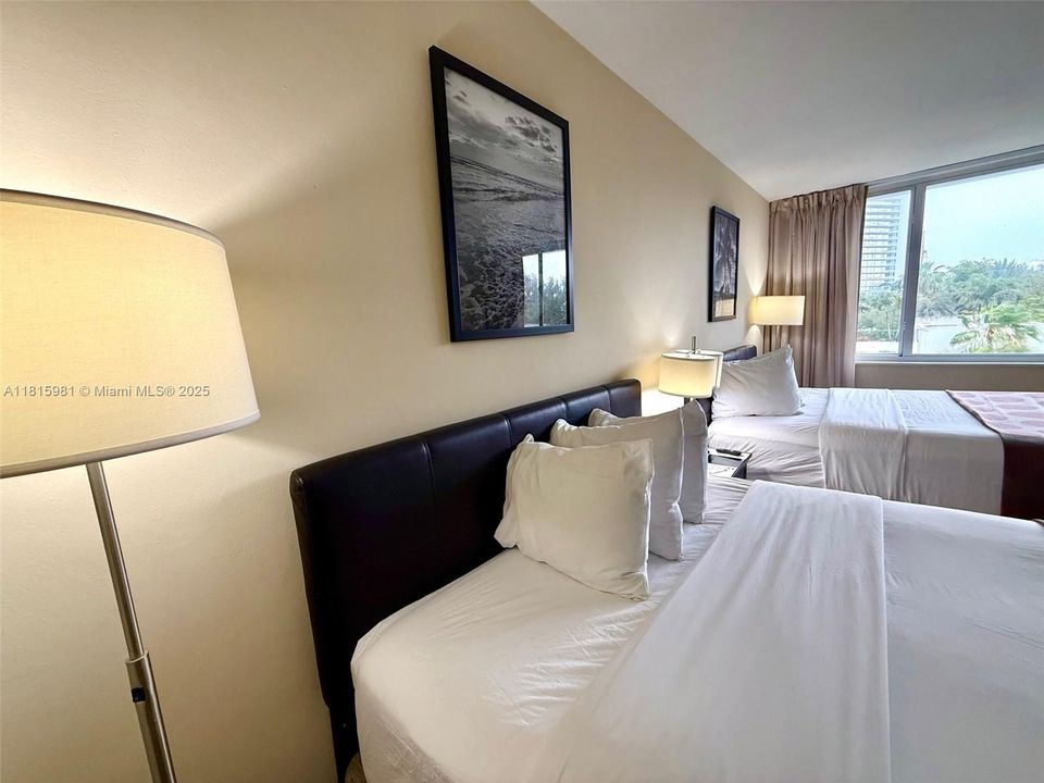 На продажу: $95,000 (0 спален, 1 ванн, 360 Квадратных фут)