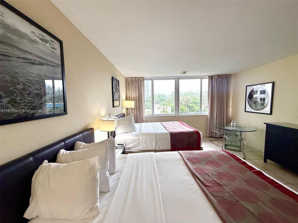 На продажу: $95,000 (0 спален, 1 ванн, 360 Квадратных фут)