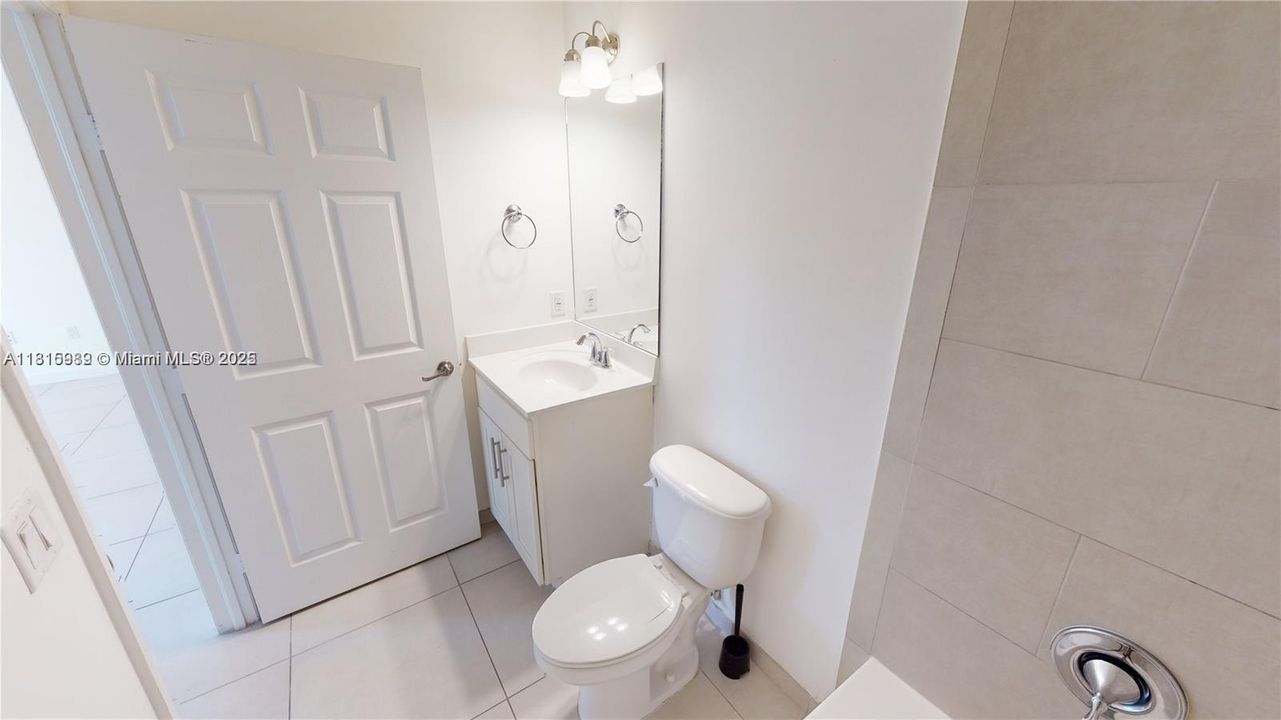 Recently Rented: $4,300 (4 beds, 3 baths, 2156 Square Feet)