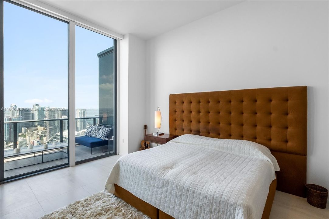 En Venta: $8,800,000 (4 camas, 5 baños, 3882 Pies cuadrados)