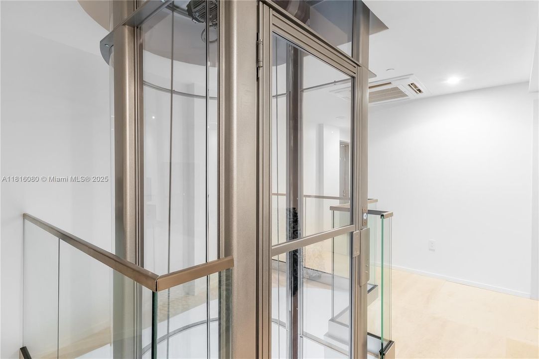Elevator to private roof top pool