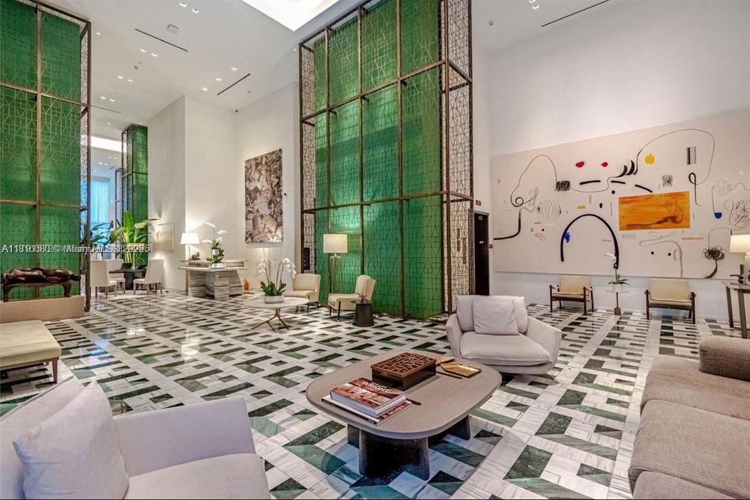 En Venta: $8,800,000 (4 camas, 5 baños, 3882 Pies cuadrados)