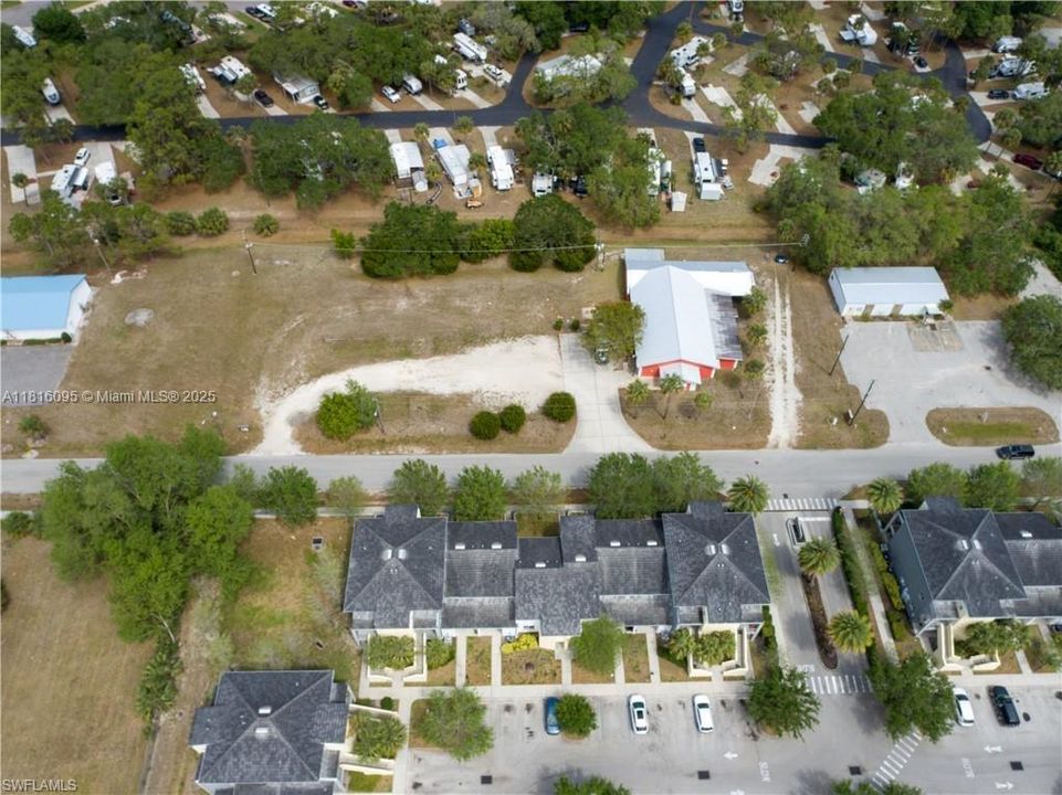 140 JAYCEE LIONS DRLABELLE, FL 33935