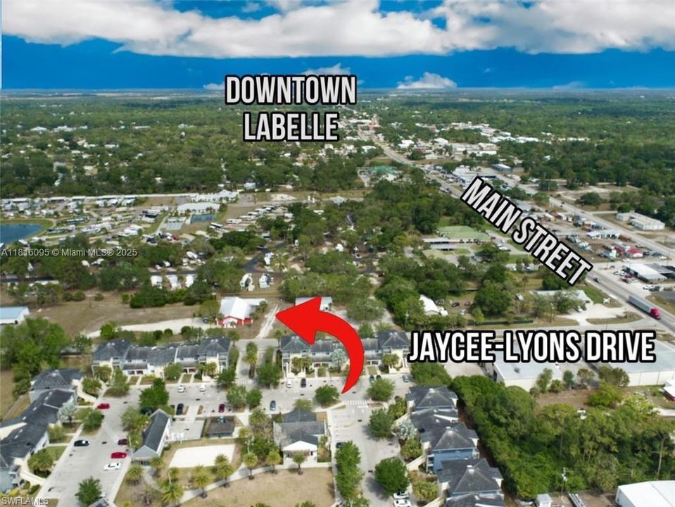 140 JAYCEE LIONS DRLABELLE, FL 33935