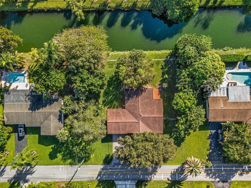 На продажу: $790,000 (3 спален, 2 ванн, 1796 Квадратных фут)