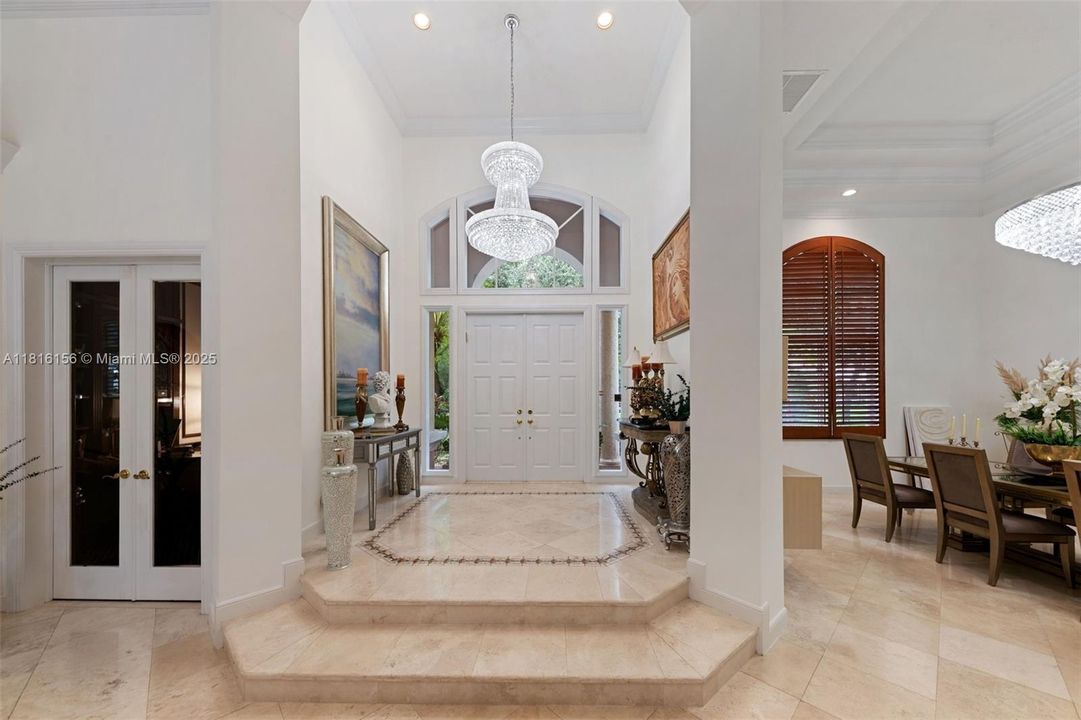 Recently Sold: $2,200,000 (3 beds, 3 baths, 3509 Square Feet)