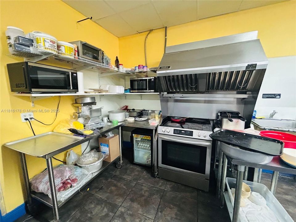 待售: $120,000 (0 贝兹, 0 浴室, 0 平方英尺)