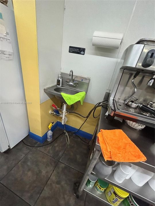 待售: $120,000 (0 贝兹, 0 浴室, 0 平方英尺)