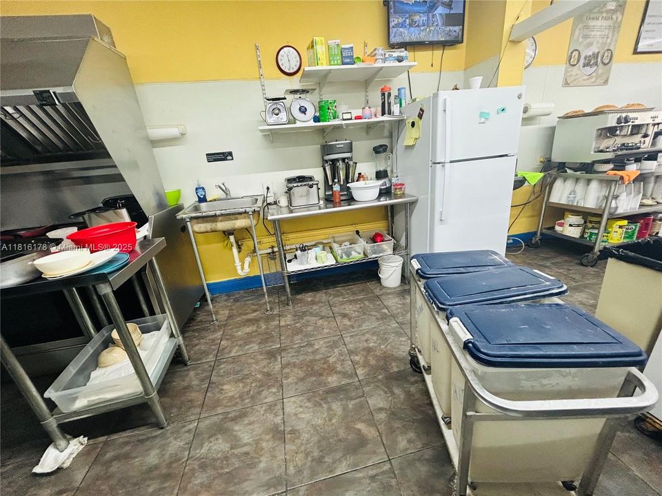 待售: $120,000 (0 贝兹, 0 浴室, 0 平方英尺)