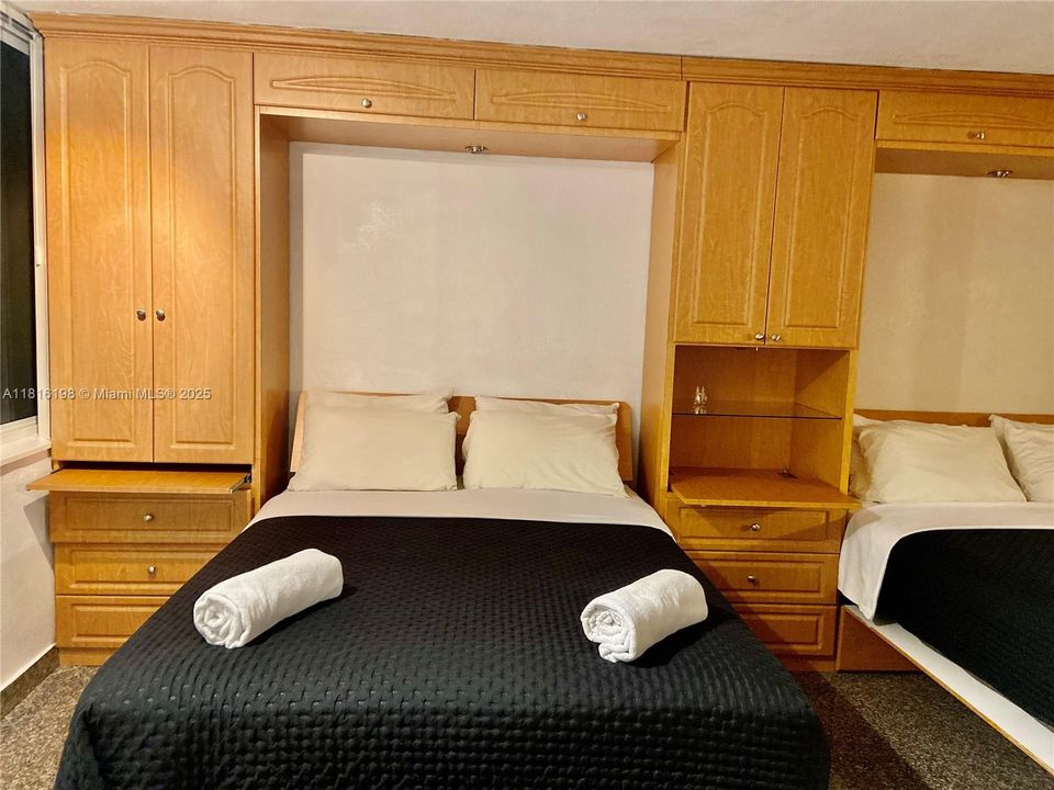 待售: $157,486 (0 贝兹, 1 浴室, 360 平方英尺)