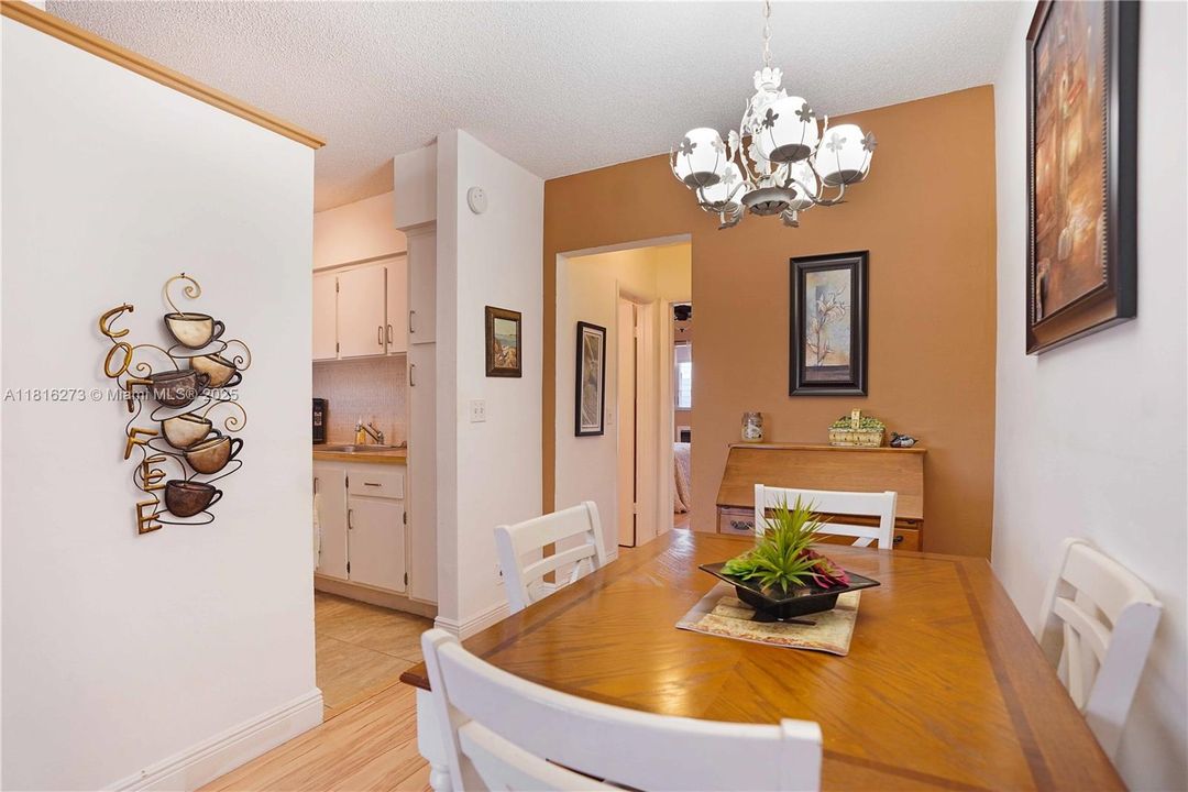 待售: $99,900 (1 贝兹, 1 浴室, 625 平方英尺)