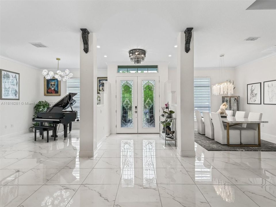 For Sale: $1,795,000 (4 beds, 3 baths, 3641 Square Feet)