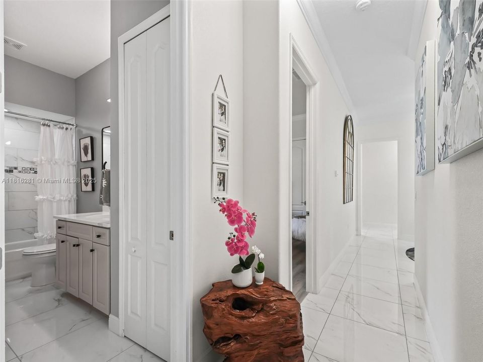 For Sale: $1,795,000 (4 beds, 3 baths, 3641 Square Feet)