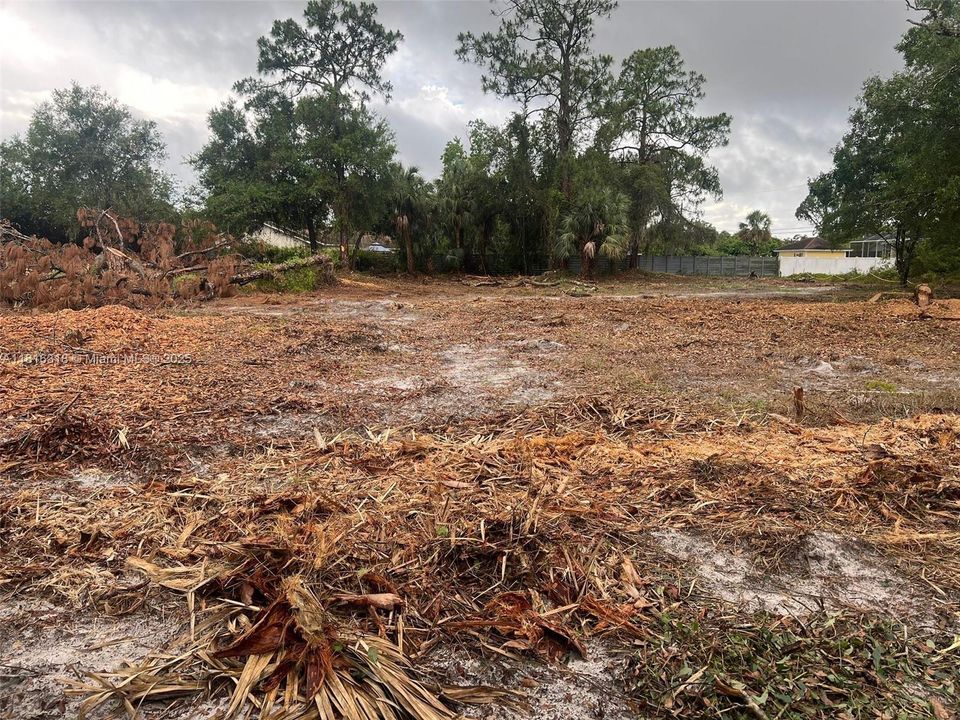 For Sale: $77,000 (1.00 acres)