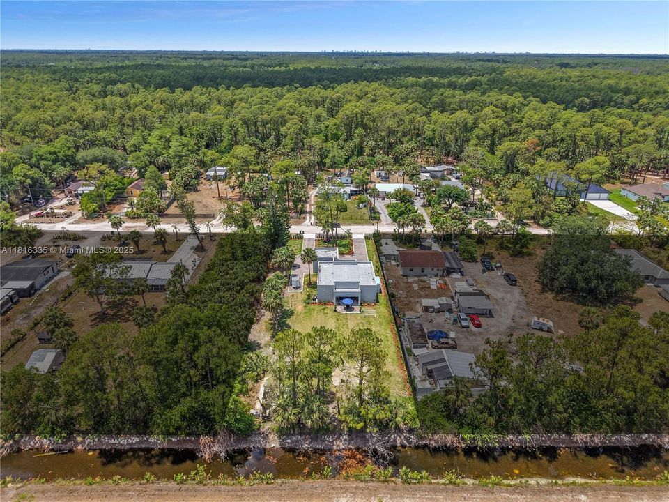 На продажу: $872,999 (3 спален, 2 ванн, 1900 Квадратных фут)