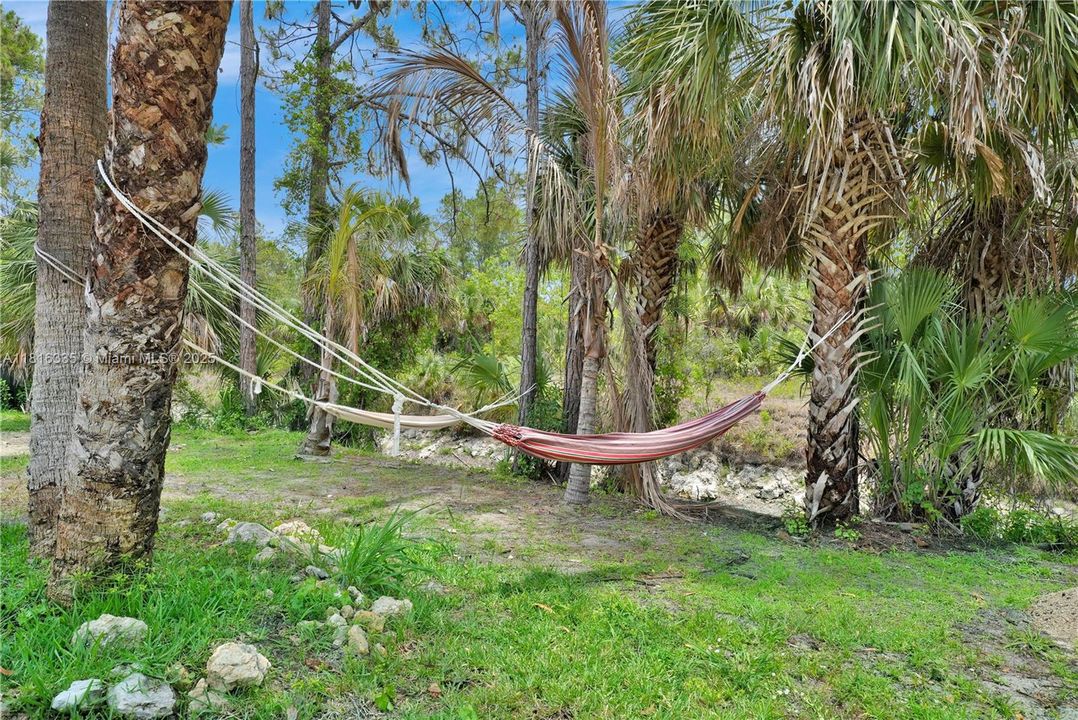 На продажу: $872,999 (3 спален, 2 ванн, 1900 Квадратных фут)