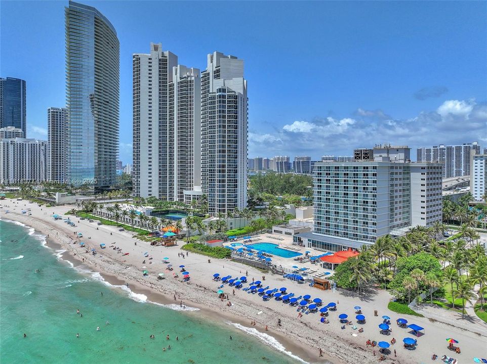 Active With Contract: $99,999 (0 beds, 1 baths, 370 Square Feet)