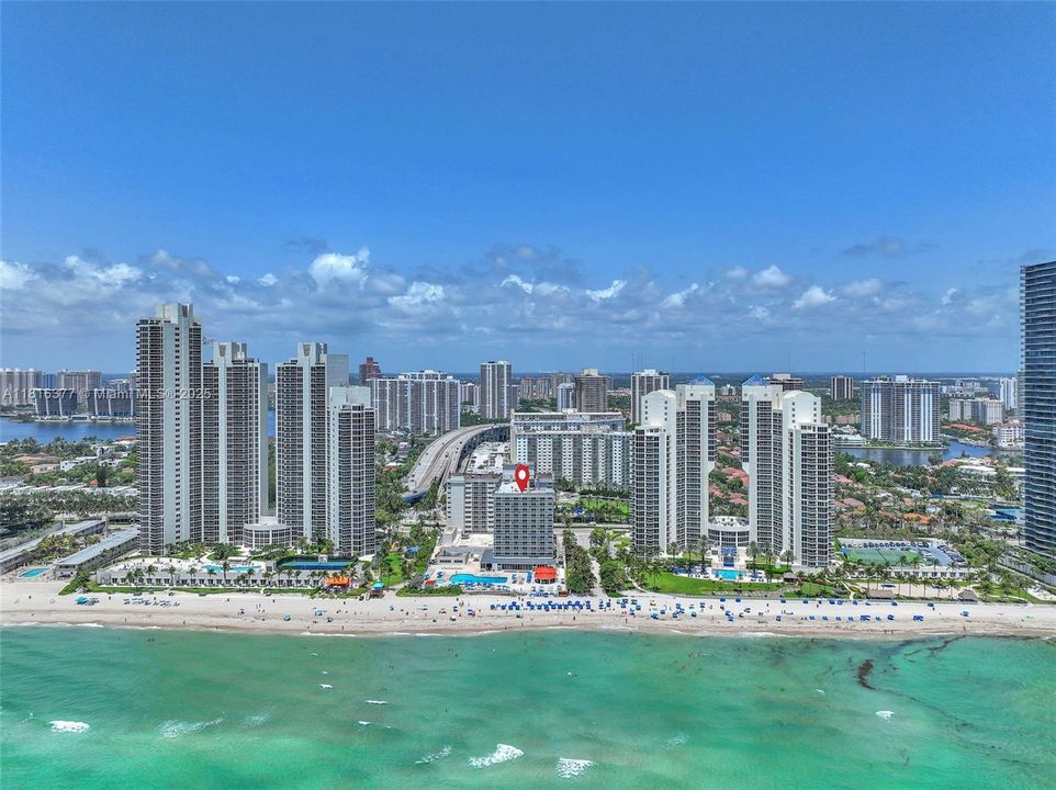 Active With Contract: $99,999 (0 beds, 1 baths, 370 Square Feet)