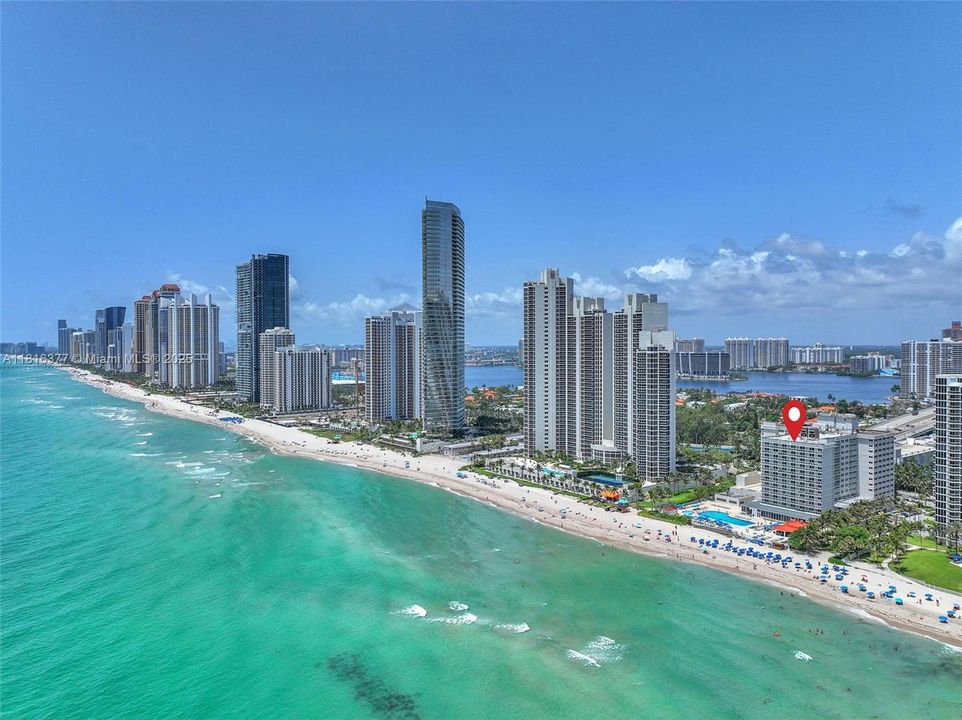 Active With Contract: $99,999 (0 beds, 1 baths, 370 Square Feet)