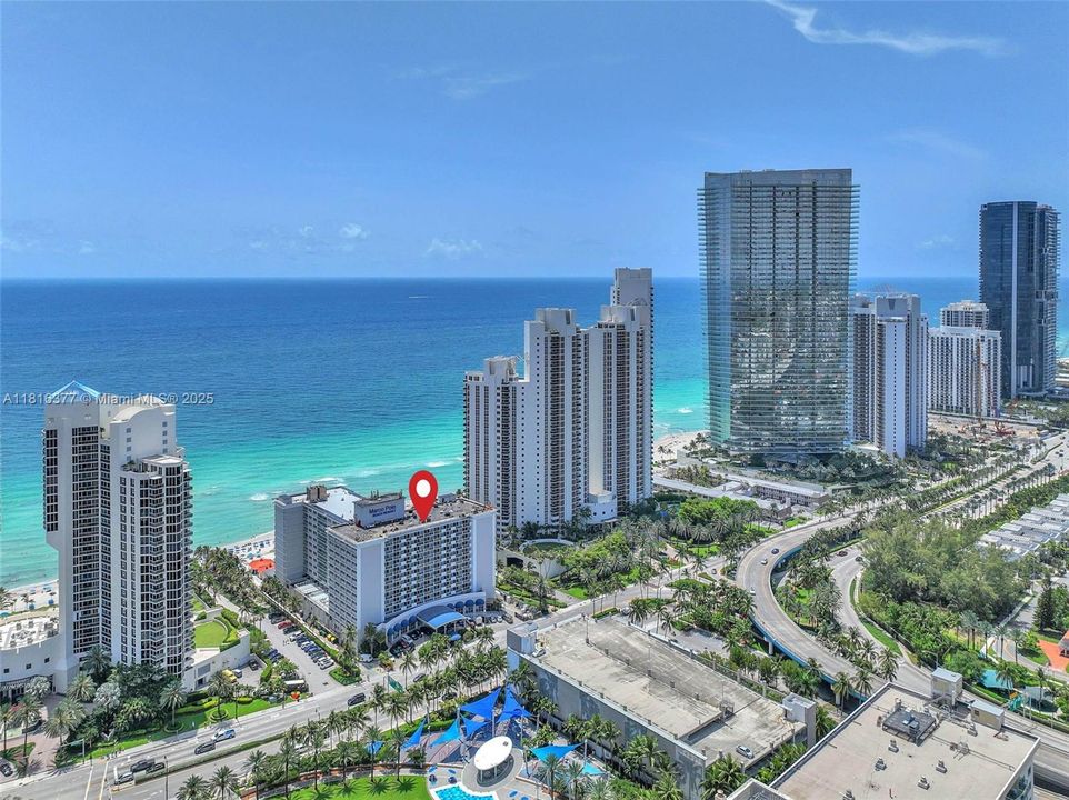 Active With Contract: $99,999 (0 beds, 1 baths, 370 Square Feet)