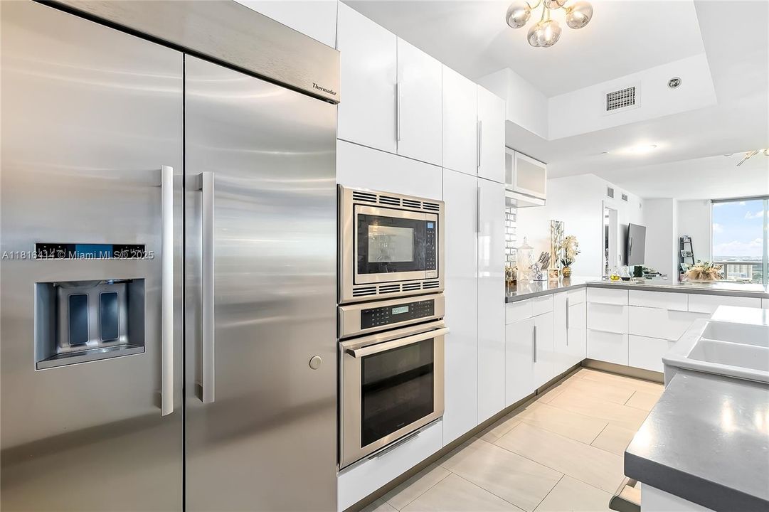 На продажу: $969,999 (3 спален, 3 ванн, 1571 Квадратных фут)