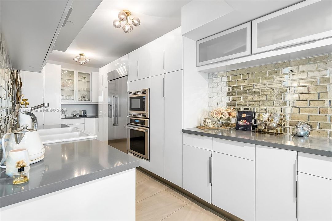 На продажу: $969,999 (3 спален, 3 ванн, 1571 Квадратных фут)