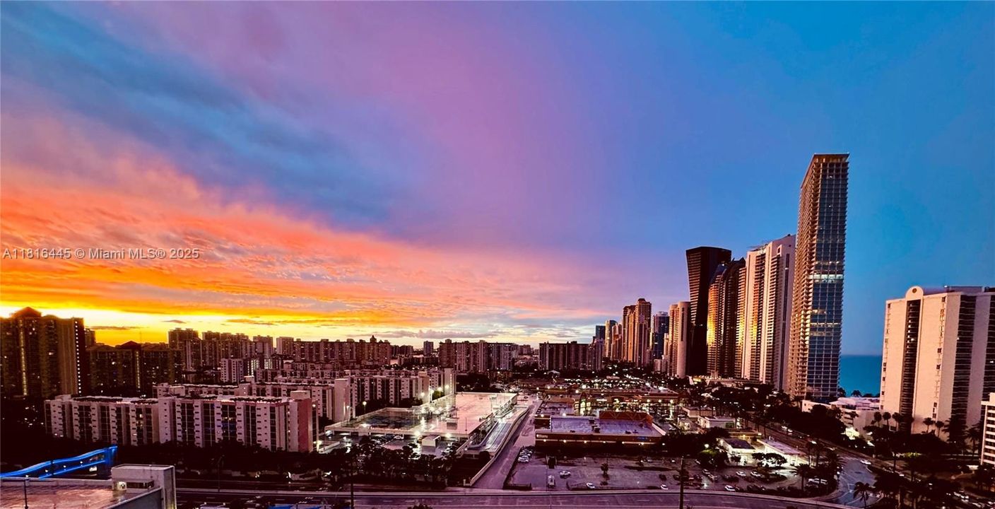 待售: $899,000 (3 贝兹, 2 浴室, 1458 平方英尺)