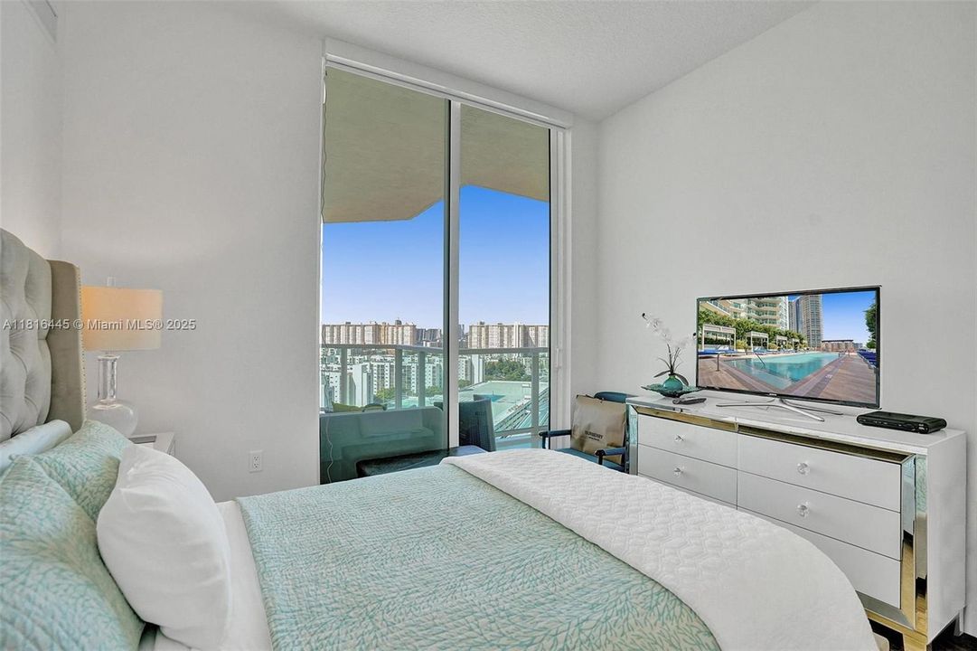 待售: $899,000 (3 贝兹, 2 浴室, 1458 平方英尺)