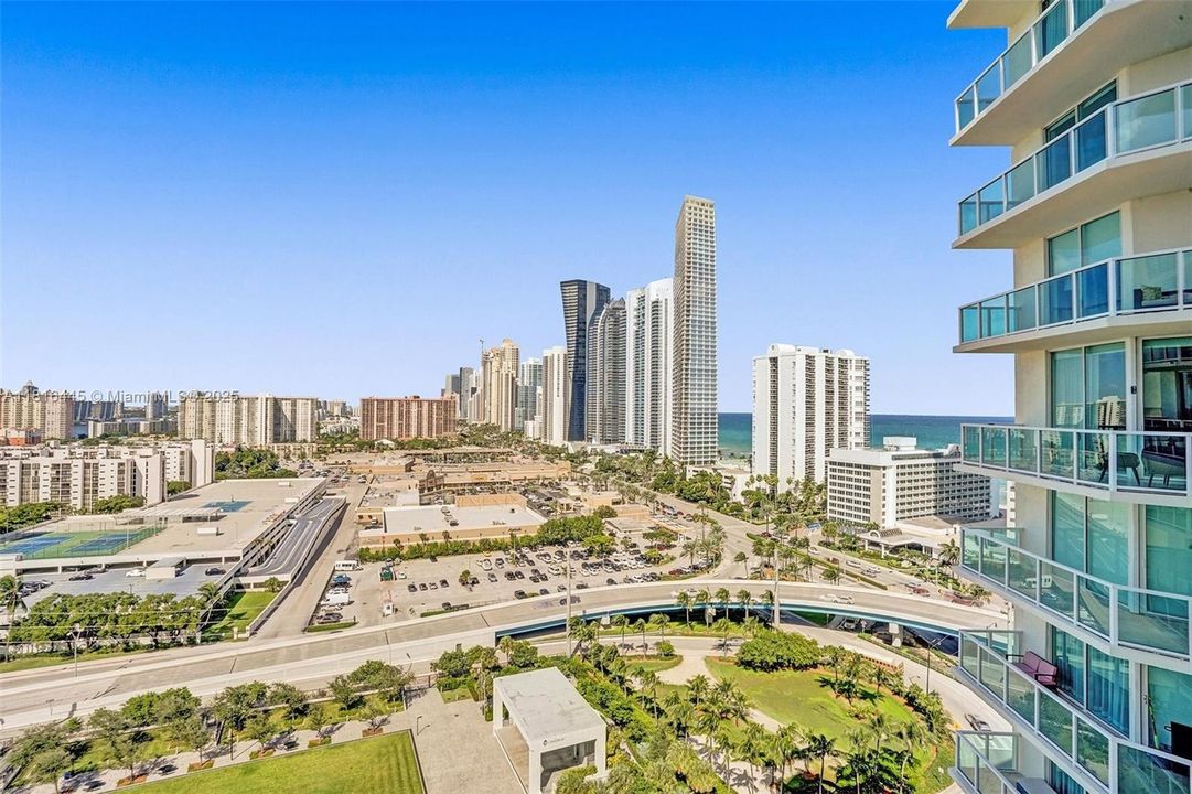 待售: $899,000 (3 贝兹, 2 浴室, 1458 平方英尺)