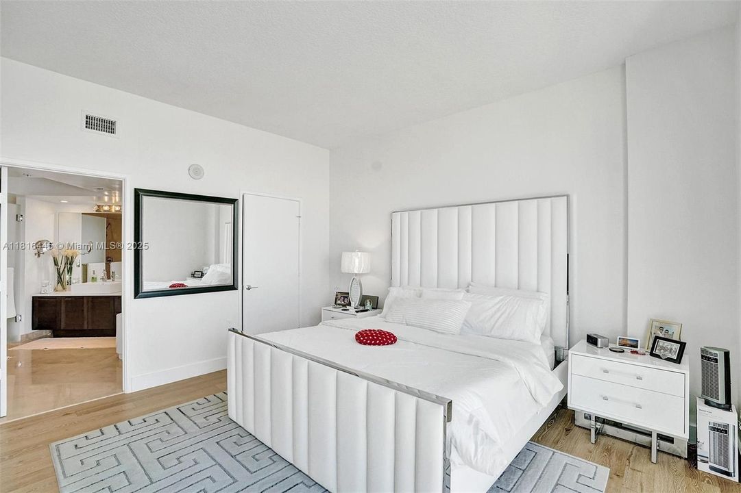 待售: $899,000 (3 贝兹, 2 浴室, 1458 平方英尺)