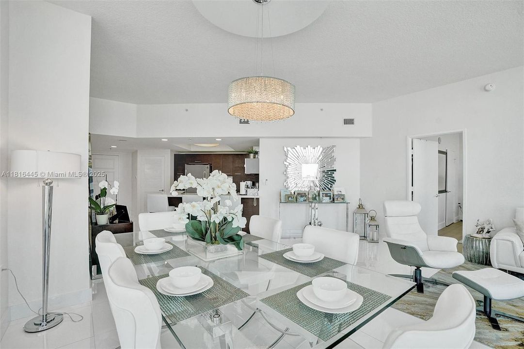 待售: $899,000 (3 贝兹, 2 浴室, 1458 平方英尺)