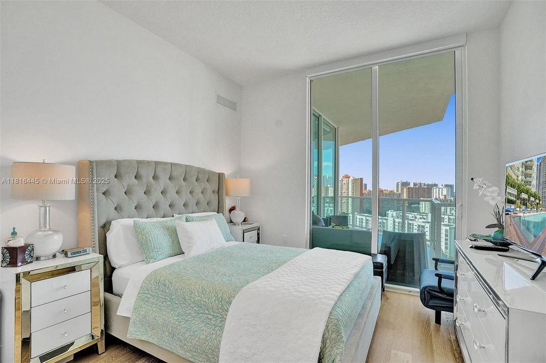 待售: $899,000 (3 贝兹, 2 浴室, 1458 平方英尺)