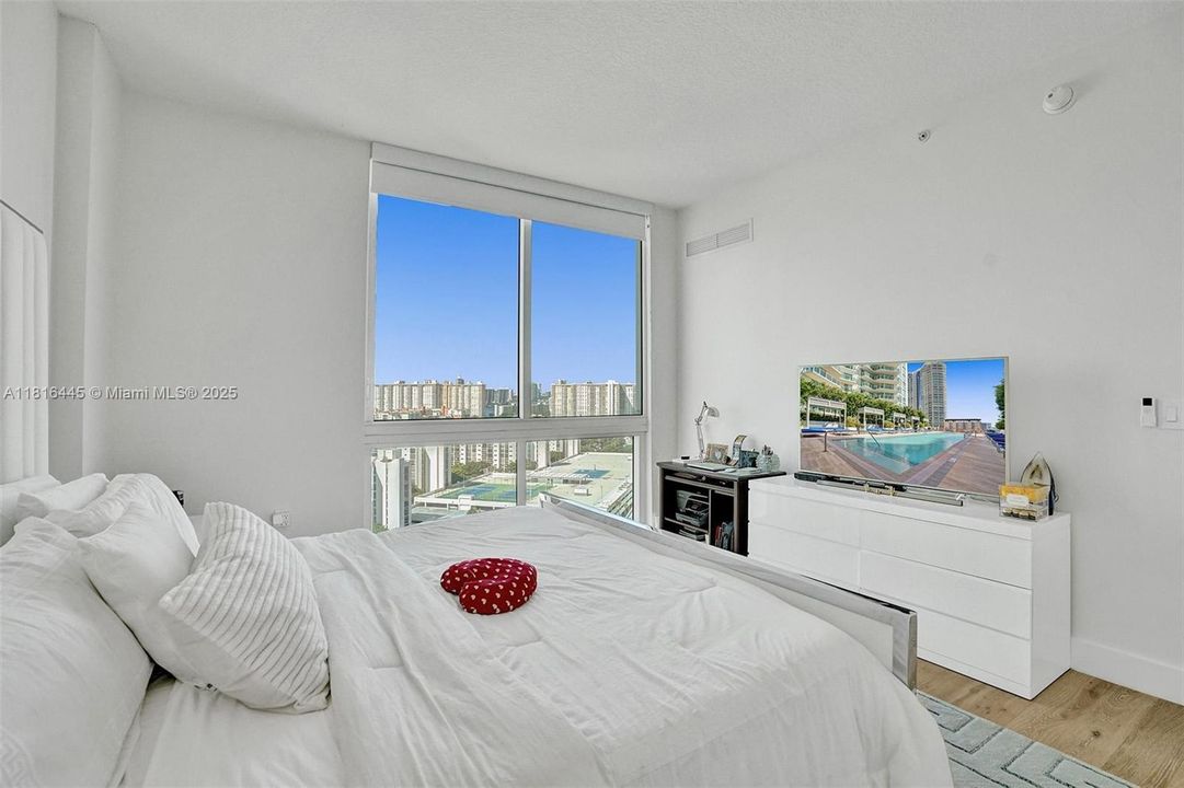 待售: $899,000 (3 贝兹, 2 浴室, 1458 平方英尺)