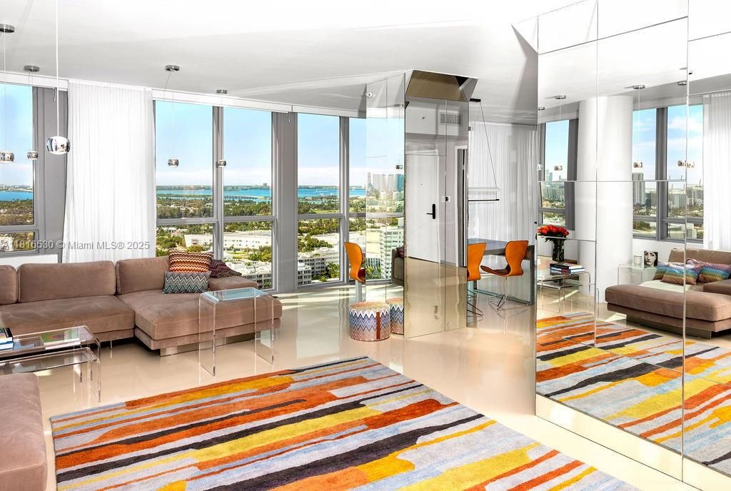 For Sale: $6,700,000 (3 beds, 3 baths, 2354 Square Feet)
