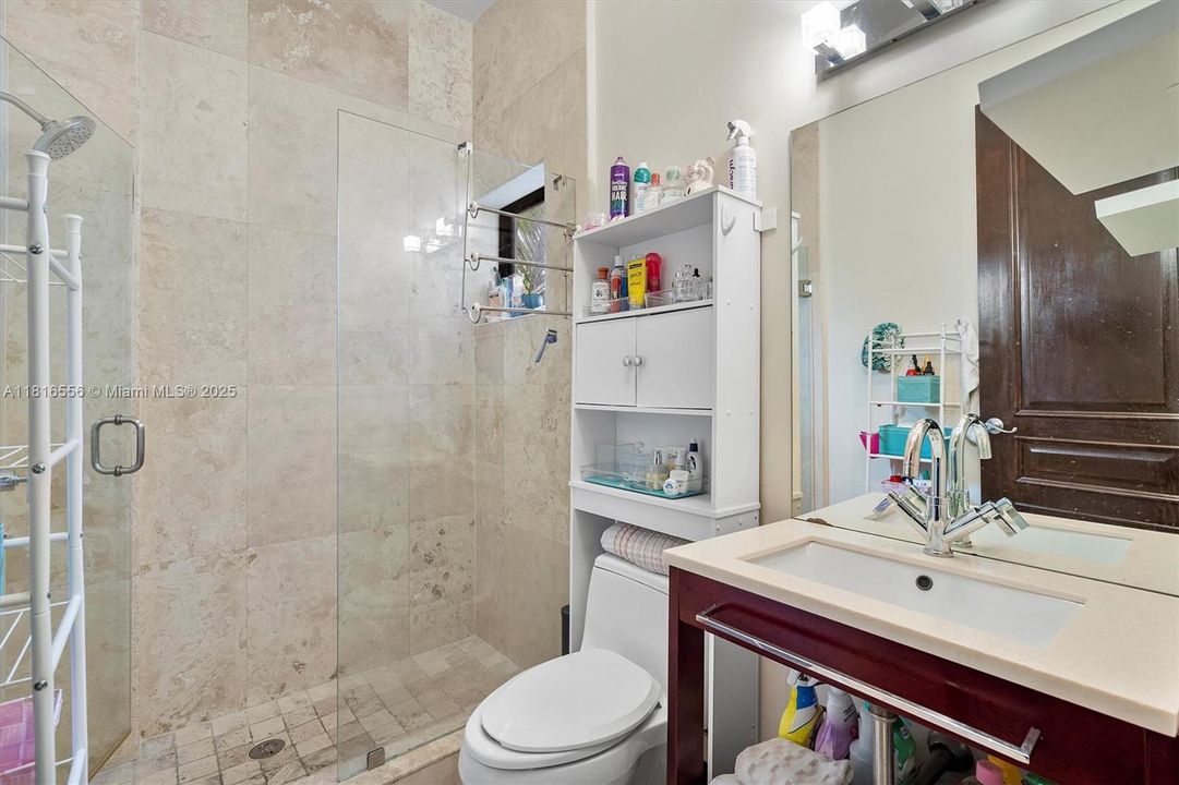 For Sale: $3,790,000 (5 beds, 4 baths, 4545 Square Feet)