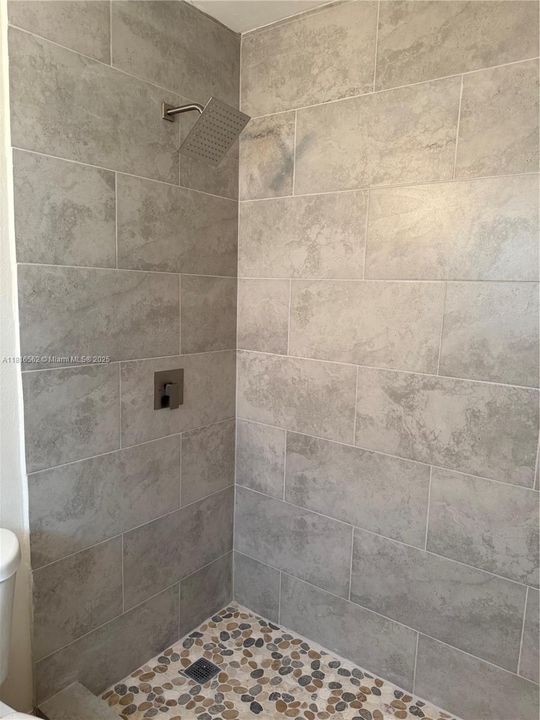 Под контрактом: $1,480 (1 спален, 1 ванн, 427 Квадратных фут)