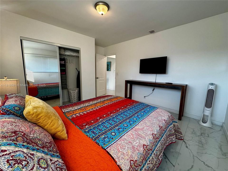 For Sale: $780,000 (0 beds, 0 baths, 1624 Square Feet)