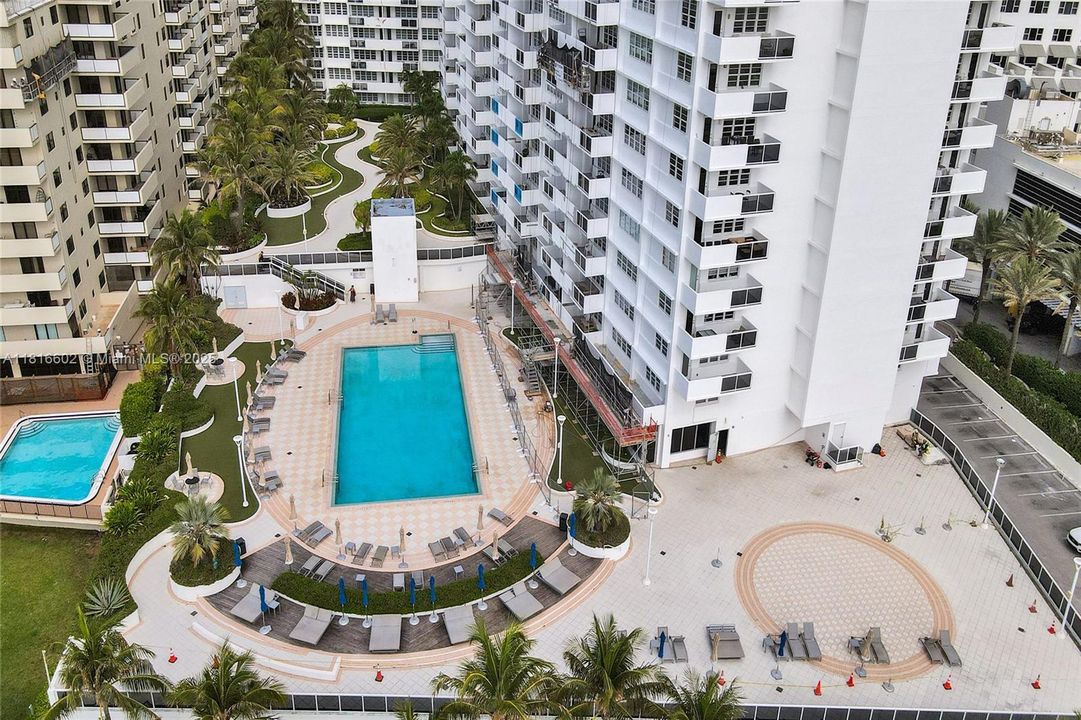 Recently Sold: $420,000 (0 beds, 1 baths, 550 Square Feet)