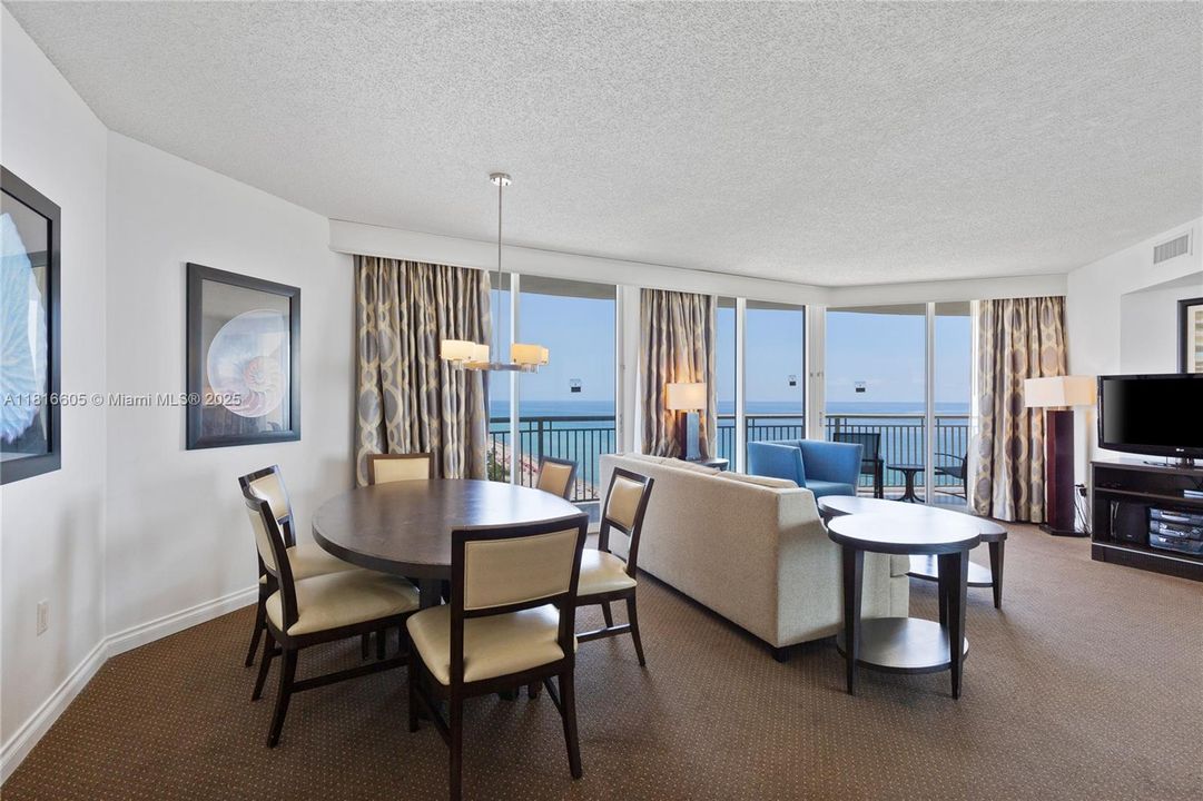 待售: $875,000 (3 贝兹, 3 浴室, 1860 平方英尺)