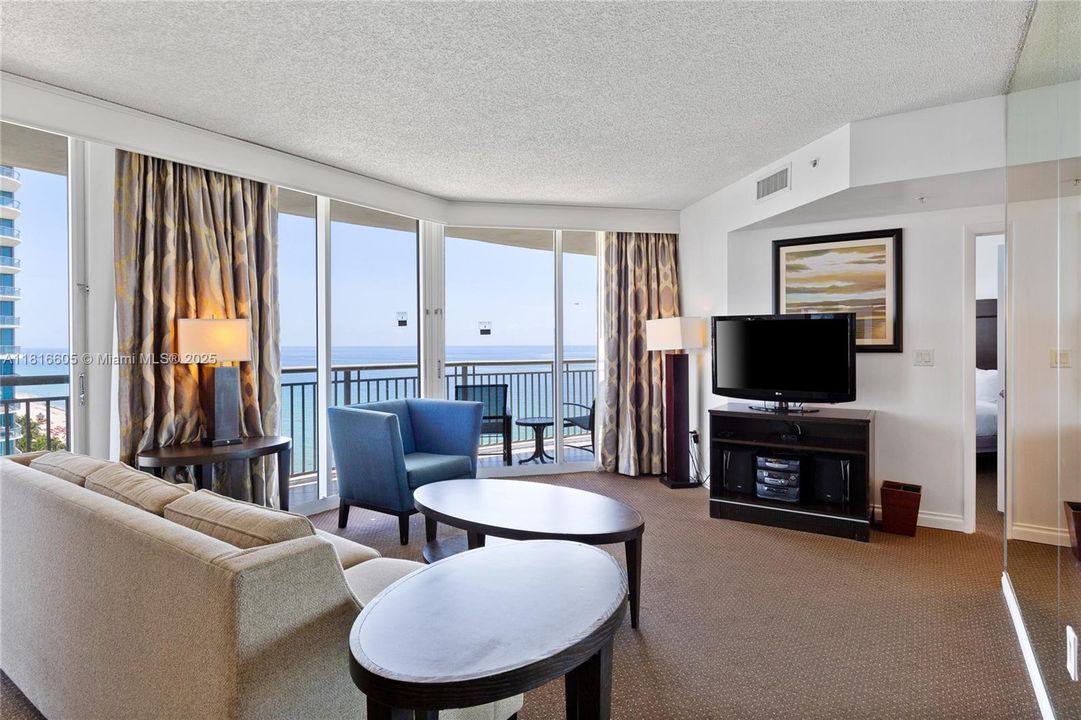 待售: $875,000 (3 贝兹, 3 浴室, 1860 平方英尺)