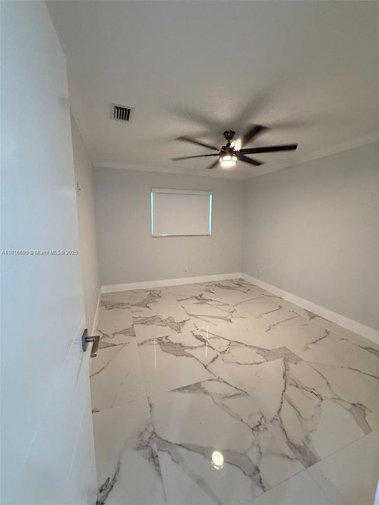 Недавно арендовано: $2,950 (3 спален, 2 ванн, 1175 Квадратных фут)