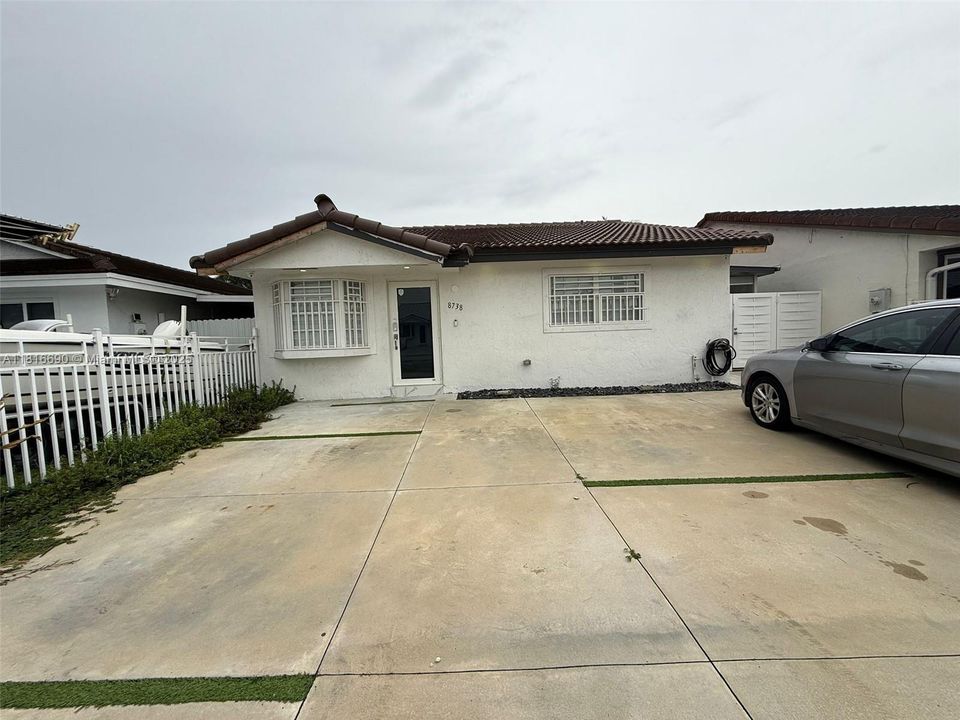 Недавно арендовано: $2,950 (3 спален, 2 ванн, 1175 Квадратных фут)